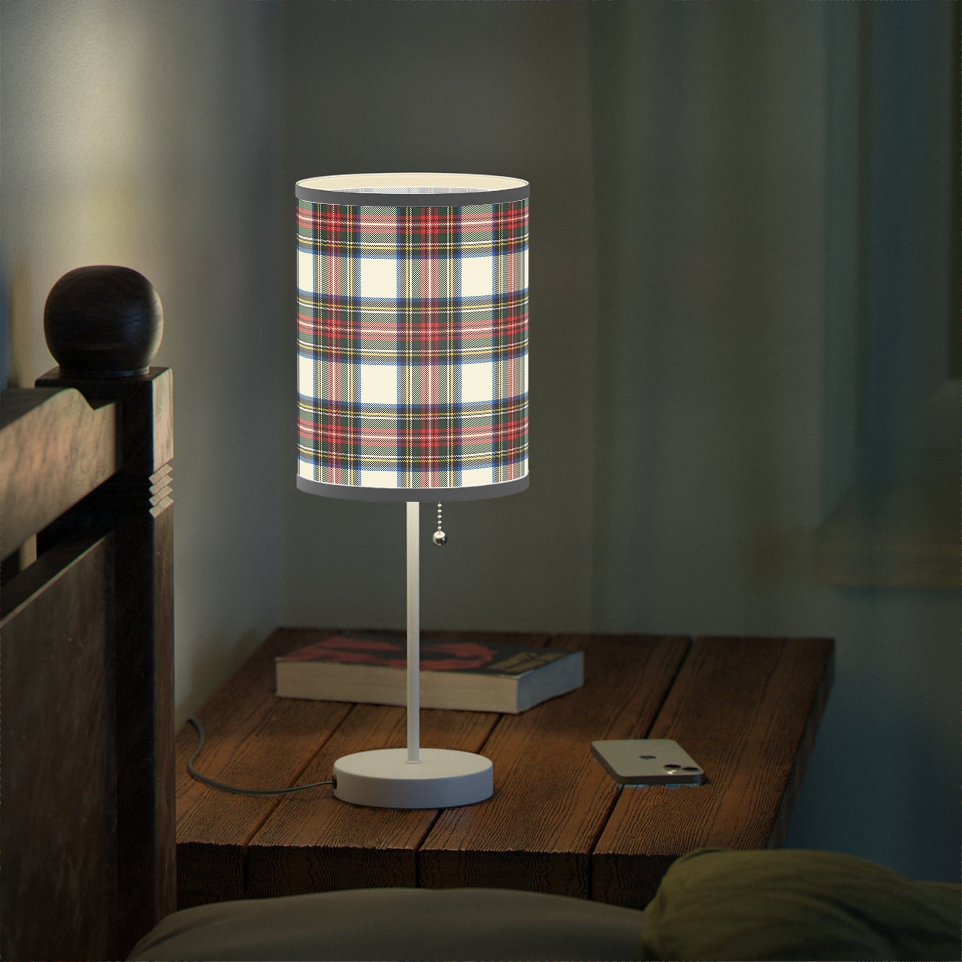 Scottish Checker Grid Table Lamp on a Stand (Type A Plug) Home Decor Pioneer Kitty Market White White One size