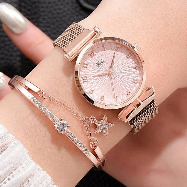 Women's Luxury Magnetic Quartz Bracelet Watch  Pioneer Kitty Market Magnet Pink Set  
