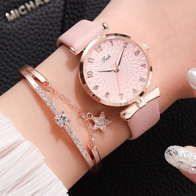 Women's Luxury Magnetic Quartz Bracelet Watch  Pioneer Kitty Market Leather Pink Set  
